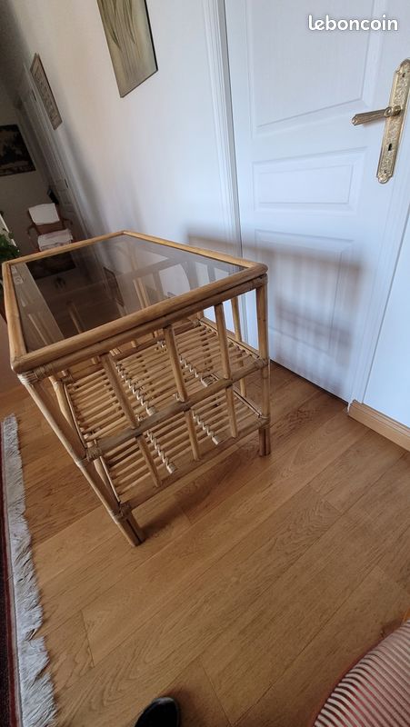 Bureau en rotin (image 3)