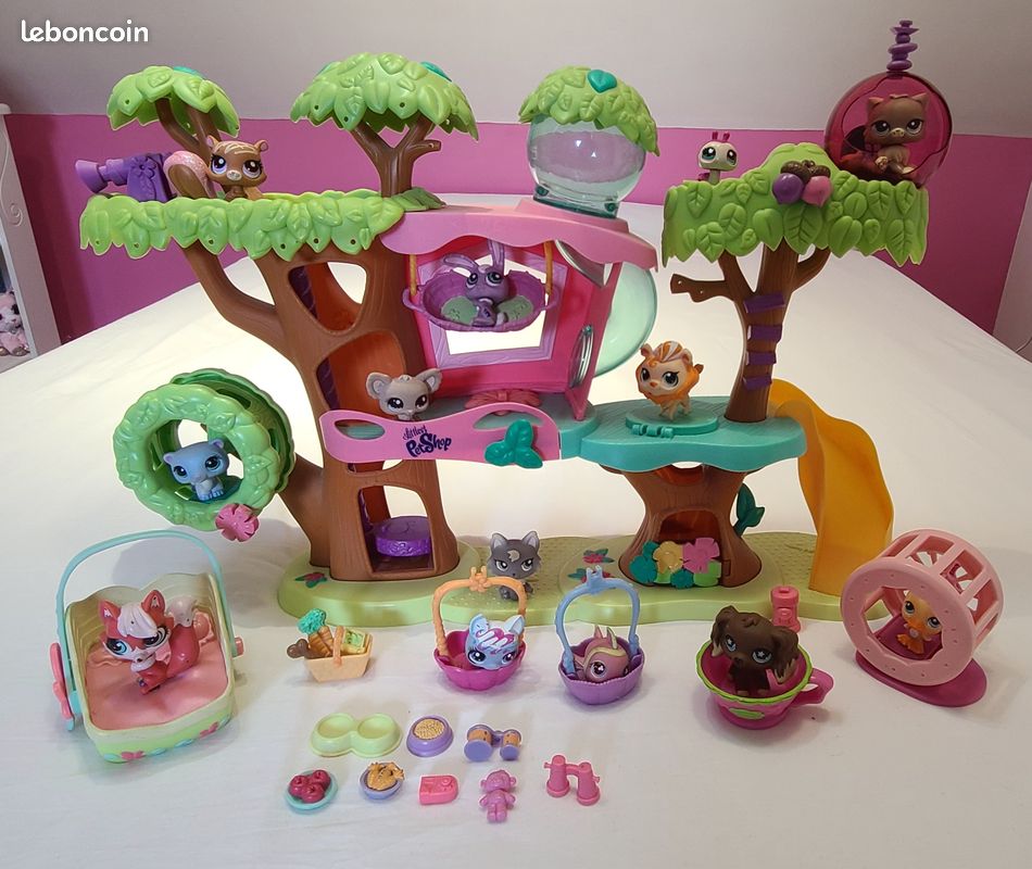 Lot De Personnages PetShop Avec Maison - Occasion