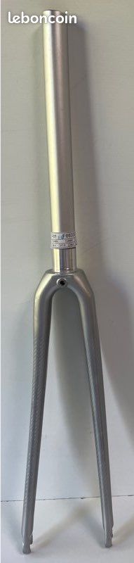 Fourche de vélo route Carbone pivot 1“1/8 aluminium