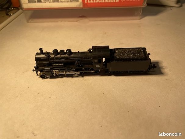 FLEISCHMANN LOCO VAPEUR 230 F SNCF, 2 Rails CC. 4161F, État