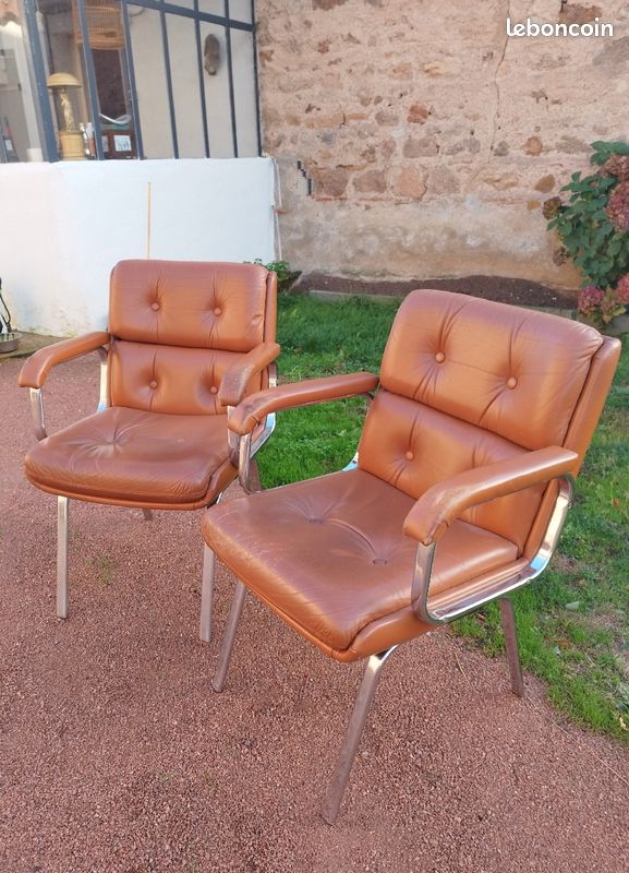Fauteuil design cuir 1980 (image 1)