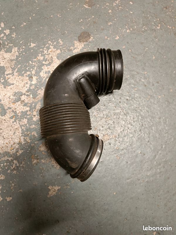 2 Coudes d'admission Golf 3 VR6 (image 3)