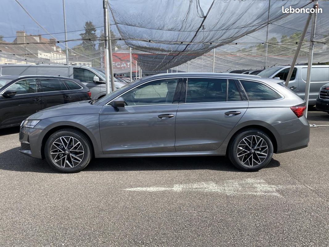 Skoda octavia combi iv (2) combi 2.0 tdi 150 selection dsg7 pack confort / hiver (image 2)