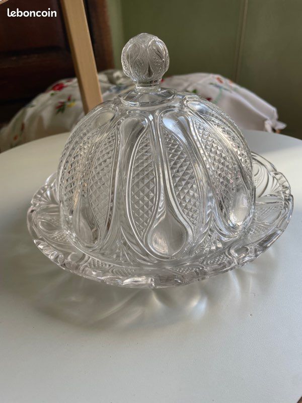 Cloche Vintage En Verre Pressé - Pour Mignardises, Beurre, Fromage