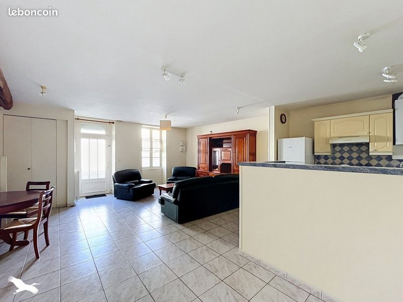Maison 5 pièces 124 m² · à Cognac · 124 m² · 181 600 €