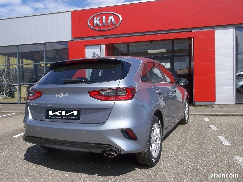 Kia CEED III 1.5 T-GDI 140 CH BVM6 Active (image 2)