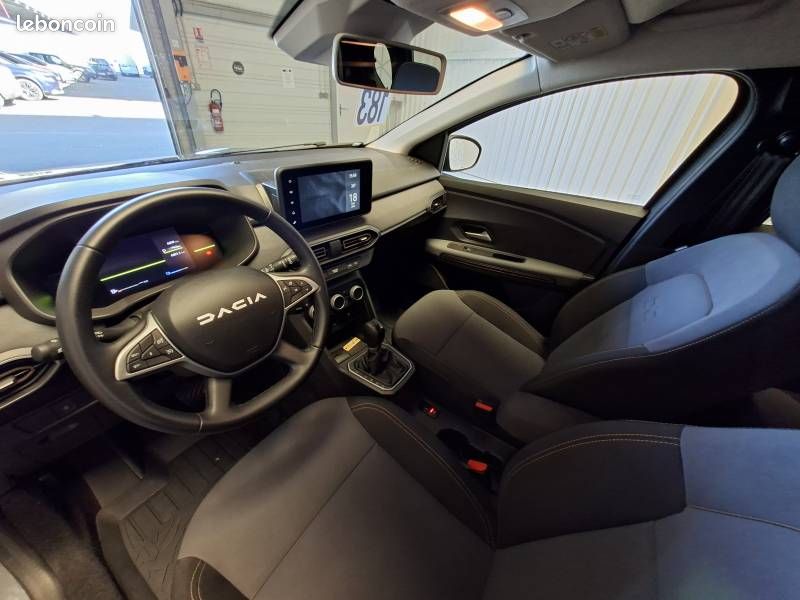Dacia Jogger Hybrid 140 7 places GSR2 Extreme (image 10)