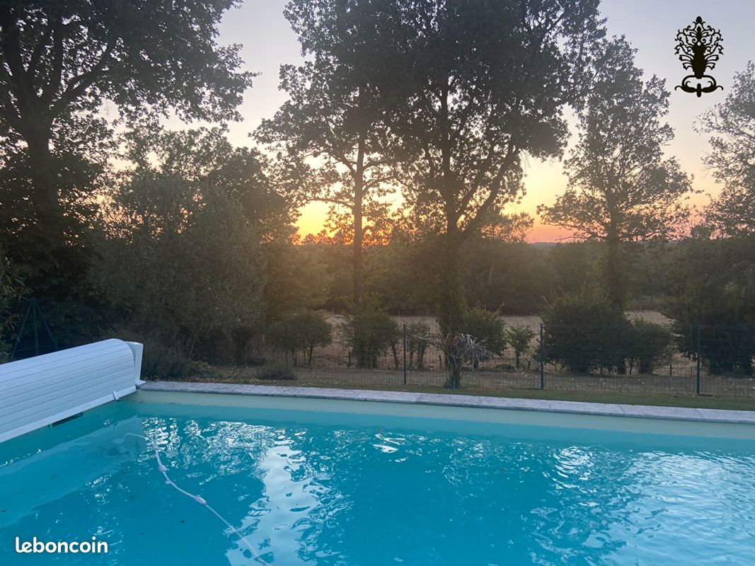 Maison 6 pièces 236 m² · à Lagorce · 236 m² · 347 000 €