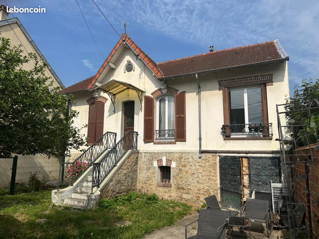 Maison 5 pièces 95 m² · à Chelles · 95 m² · 320 000 €