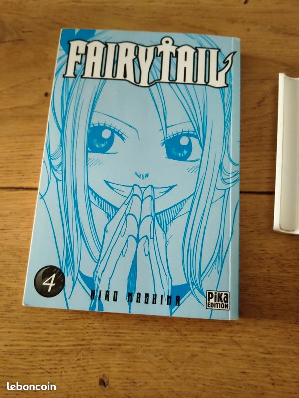 Manga Fairy Tail vol 4, sans jacquette (image 1)