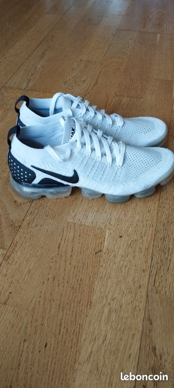 White Vapormax Flyknit Noir Femme Sneakers Vapormax Femme Flyknit