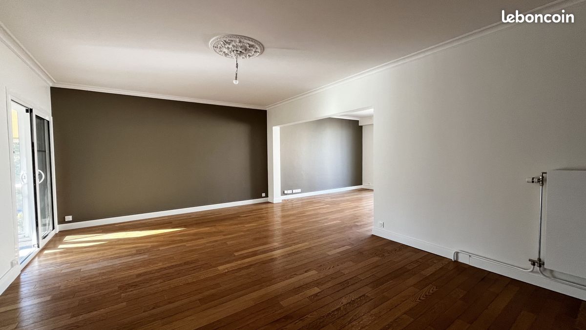 Appartement 3 pièces 103 m² · à Niort · 103 m² · 1 065 €/mois