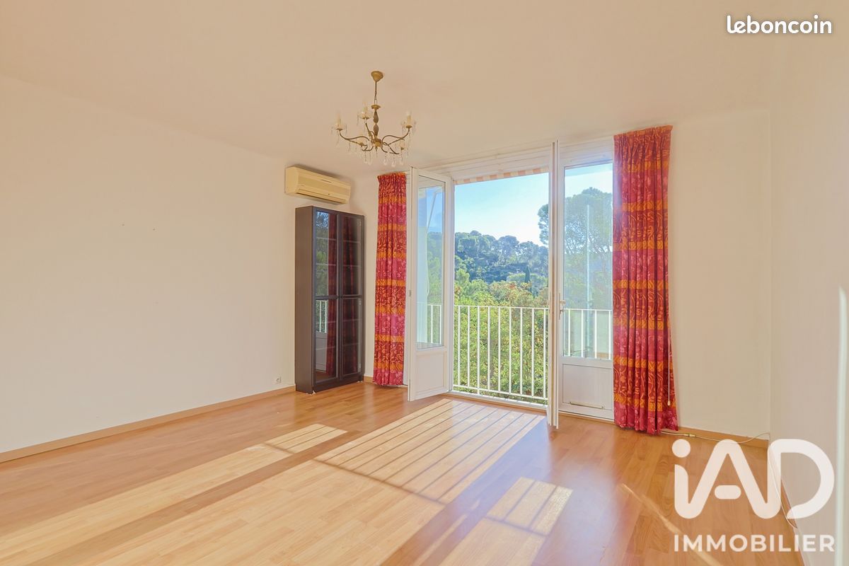 Appartement 3 pièces 56 m² · à Aix-en-Provence · 56 m² · 259 000 €