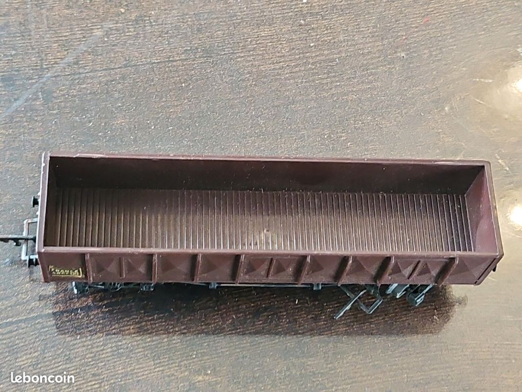 JEP HO 6670 WAGON TOMBEREAU TRANSPORT DE MARCHANDISES, CONTAINER, MINERAIS, SNCF | Laur'Art&Collection