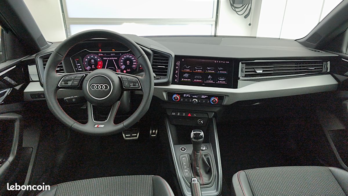 AUDI A1 Sportback 35 TFSI 150 ch S tronic 7 S Line (image 8)