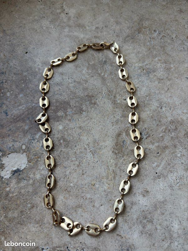 Collier (image 2)