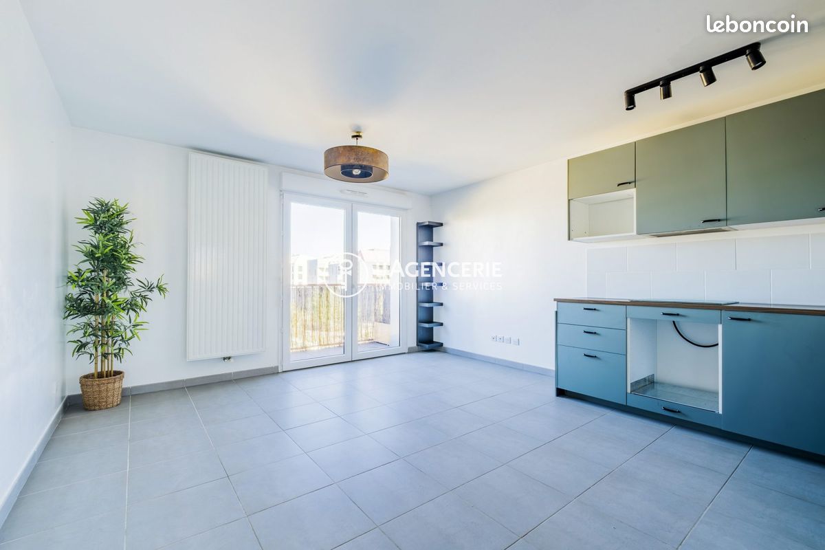 Appartement 2 pièces 44 m² · à Bordeaux · 44 m² · 900 €/mois