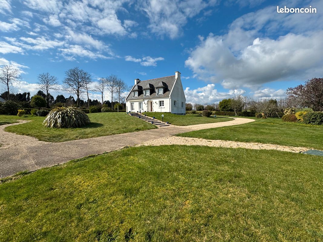 Maison 6 pièces 132 m² · à Concarneau · 132 m² · 341 250 €
