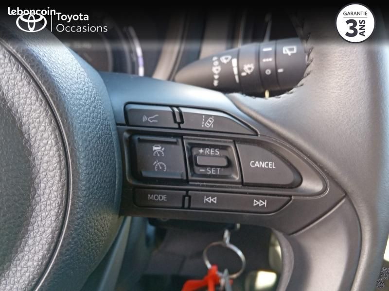 Toyota Aygo X 1.0 VVT-i 72ch Dynamic MY23 (image 11)