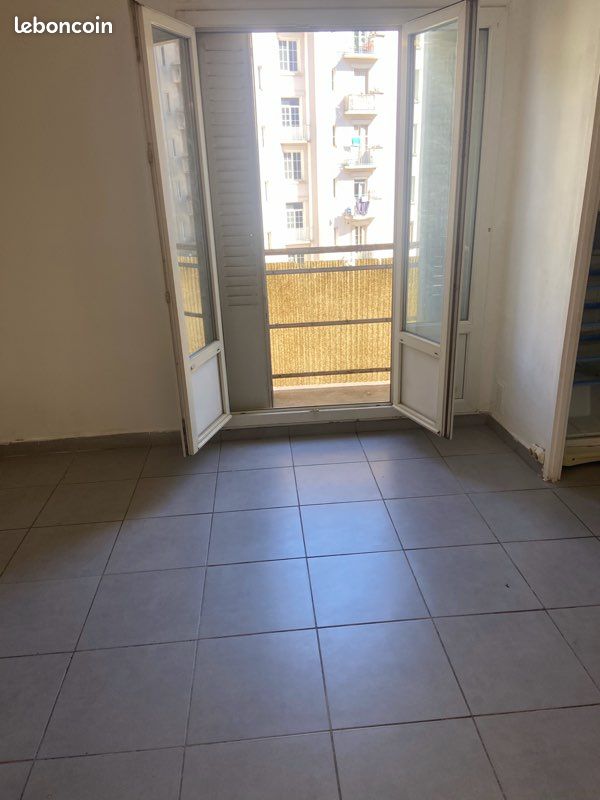 Appartement 2 pièces 42 m² · à Grenoble · 42 m² · 570 €