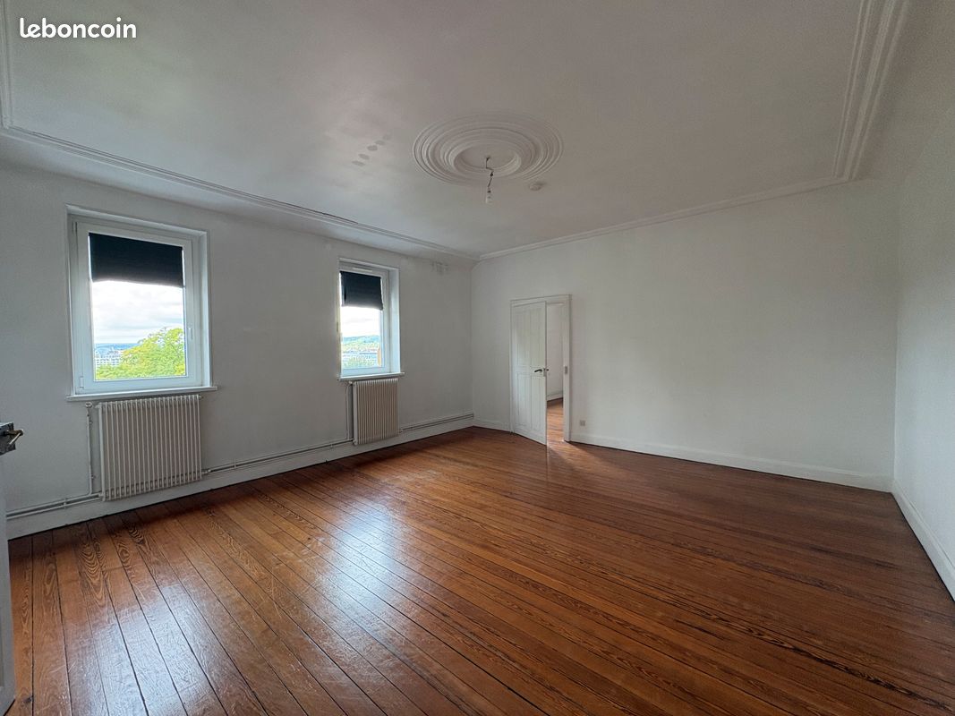 Appartement 7 pièces 180 m² · à Metz · 180 m² · 250 000 €