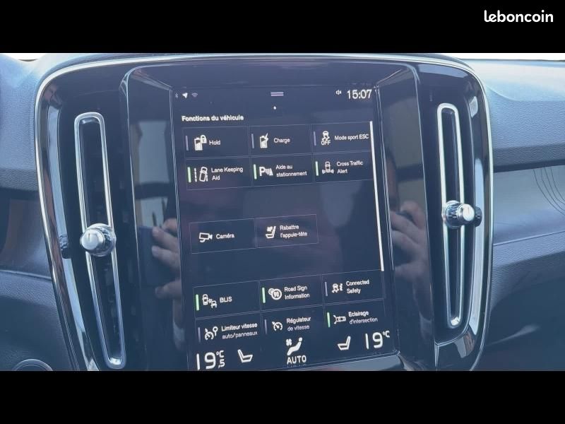 Volvo XC40 T5 Recharge 180 + 82ch Inscription Luxe DCT 7 (image 17)