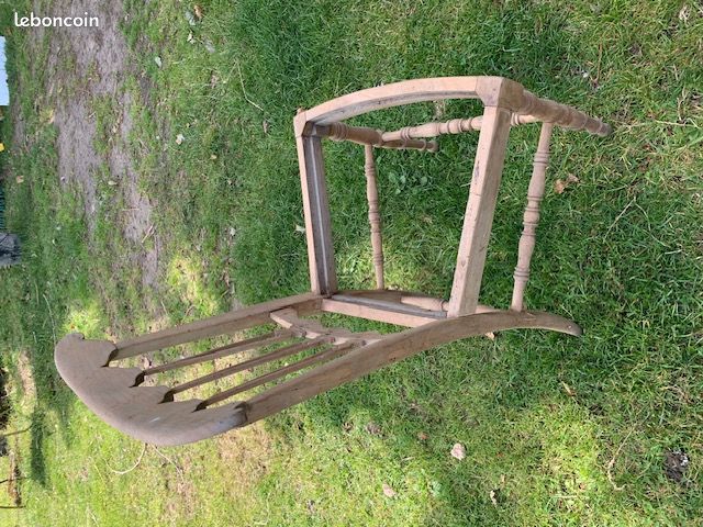Chaise provençale sans fond (image 2)
