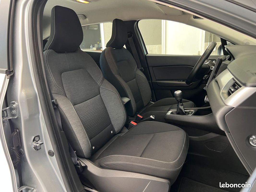 Renault Captur II 1.0 TCe 100cv Zen 2020 (image 8)