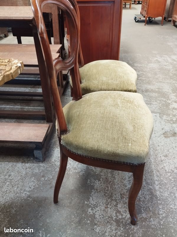 Paire de chaises capitonnées (image 4)