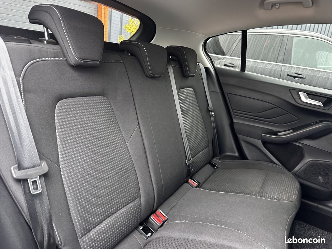 Ford focus iv 1.5 ecoblue 120 s&s titanium 1 ere main avec seulement 70468 kms (image 7)