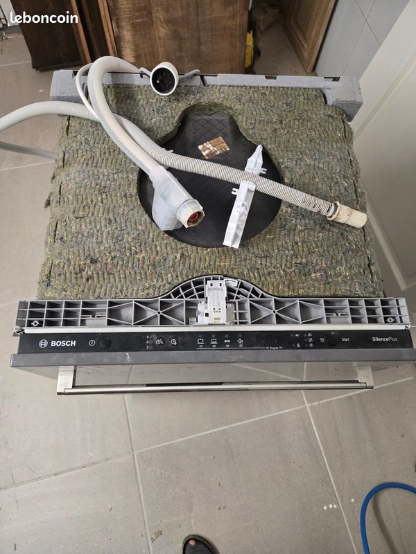 Lave vaisselle Bosch encastrable SMV41D00EU (image 2)