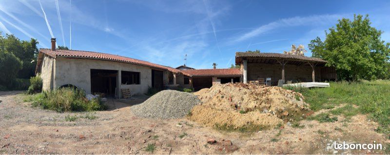 Maison 10 pièces 300 m² · à Canals · 300 m² · 179 000 €