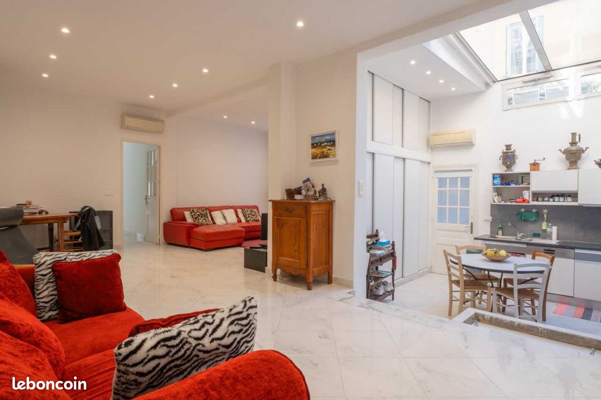 Appartement 5 pièces 118 m² · à Beausoleil · 118 m² · 748 800 €