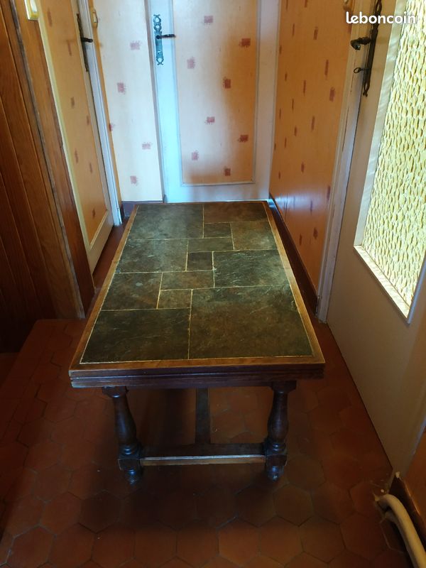 Table de salon (image 1)