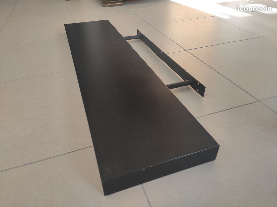 Etageres avec console invisible (image 2)