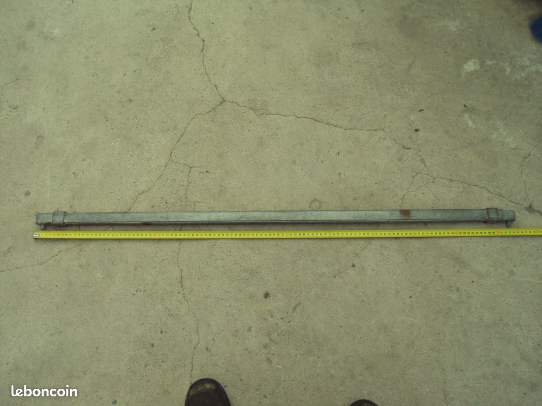 Supports clayettes, barres extensible pour banc forain (image 1)