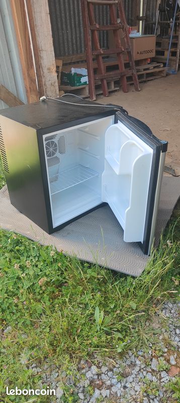 Frigo de bar (image 1)