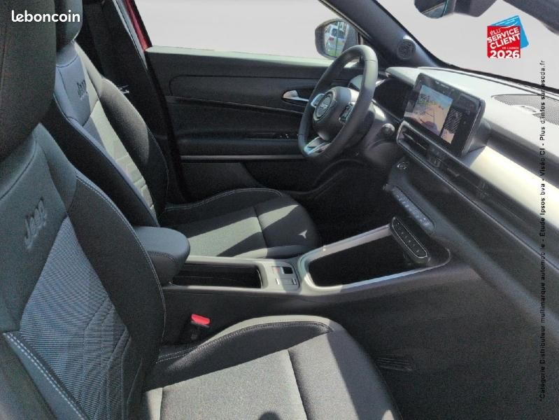 Jeep Avenger 1.2 Turbo T3 110ch MHEV Altitude BVR6 eHybrid (image 5)