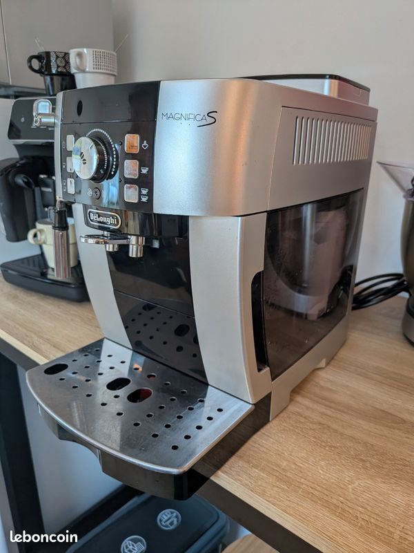 Cafetière broyeur Delonghi (image 2)