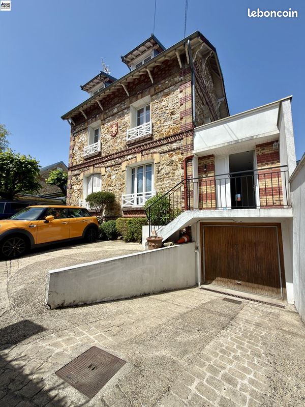 Maison 8 pièces 166 m² · à Saint-Prix · 166 m² · 660 000 €