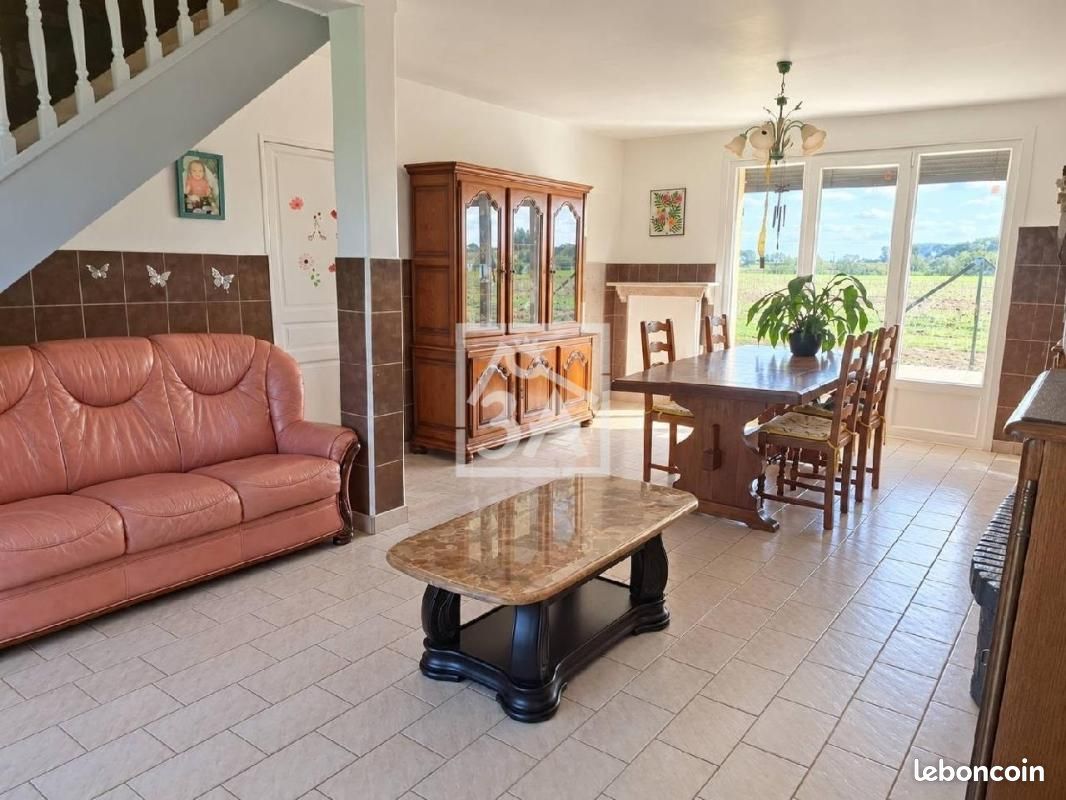 Maison 6 pièces 157 m² · à Steenvoorde · 157 m² · 349 900 €