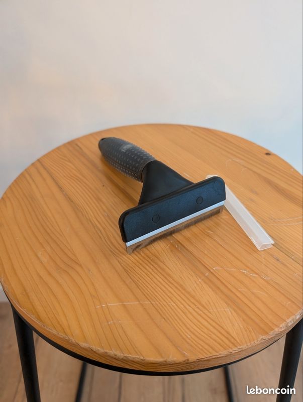 Brosse pour chien (image 1)