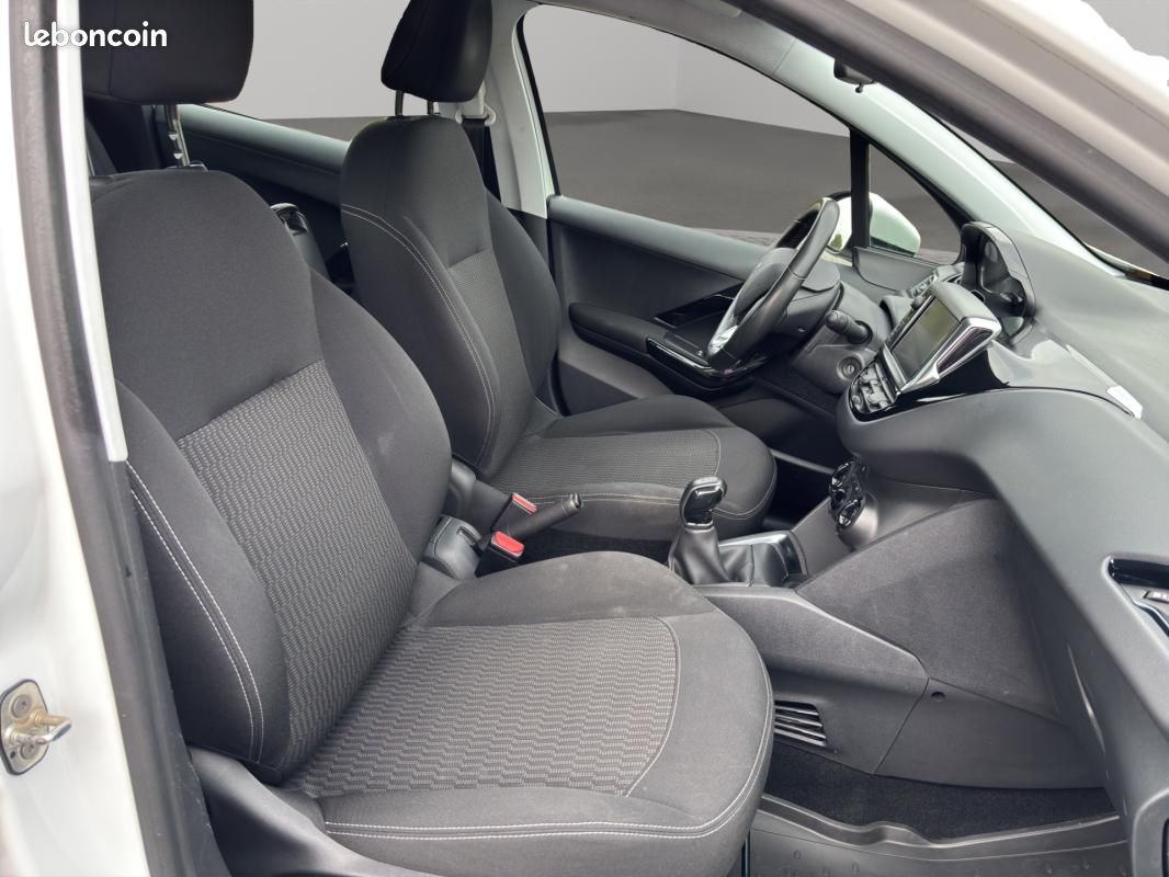Peugeot 208 BUSINESS 1.6 BlueHDi 75ch S&S BVM5 Active Business - Garantie 6 mois (image 15)
