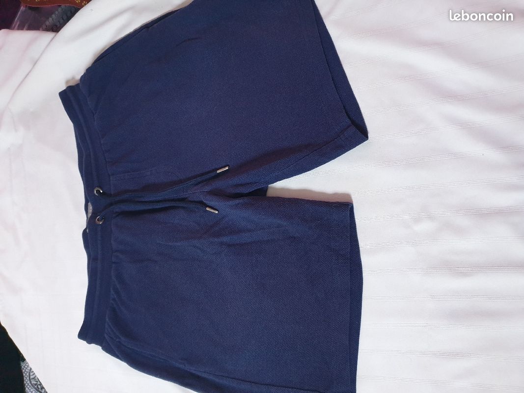 Short bleu (image 1)