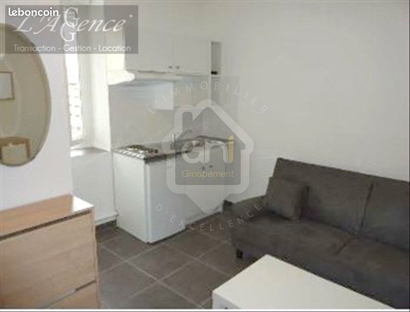 Appartement 1 pièce 18 m² · à Nîmes · 18 m² · 342 €/mois