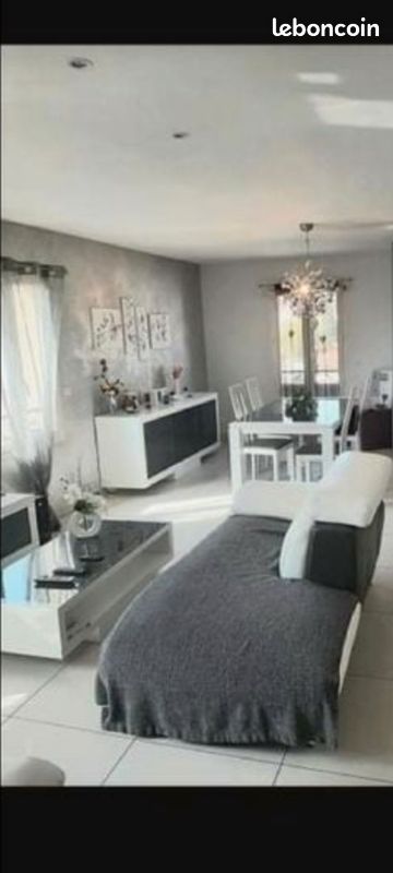Salon haute qualité (image 1)