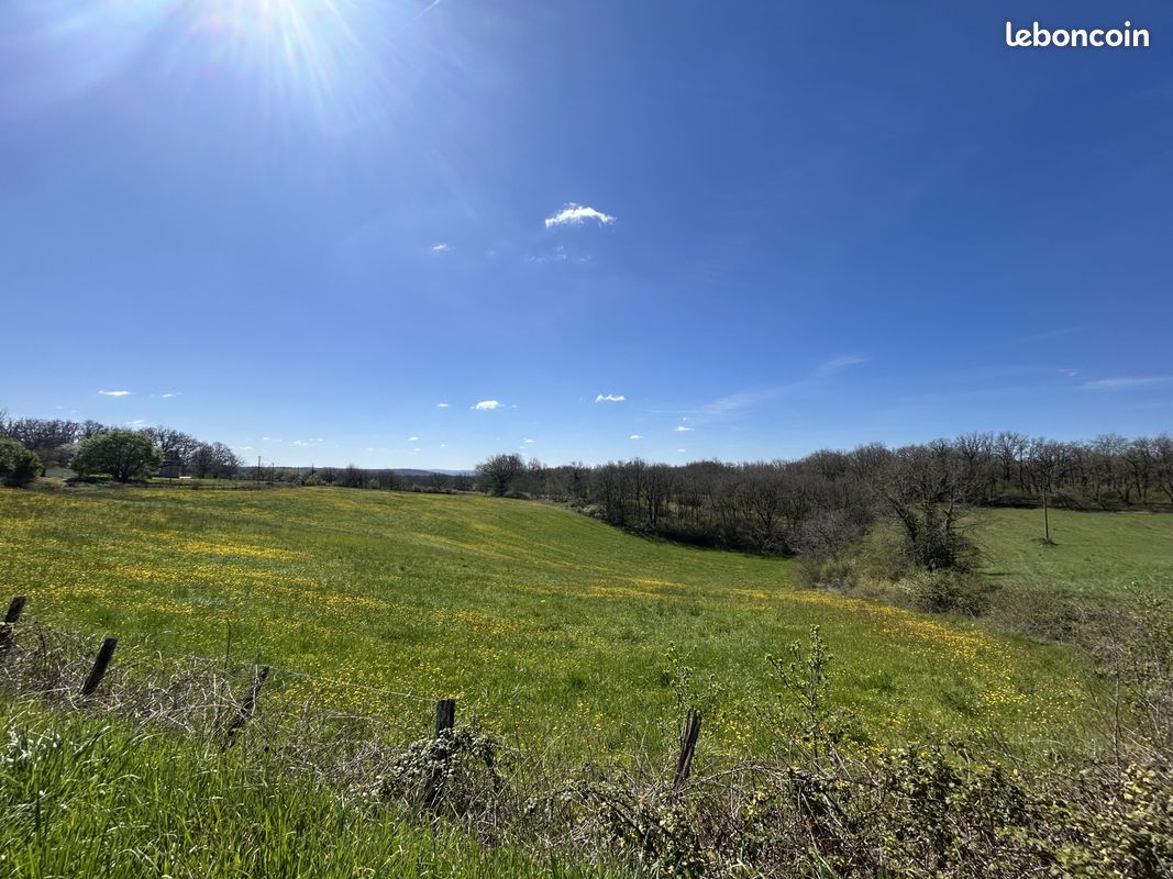Terrain 179868 m² Gignac · 53 400 €