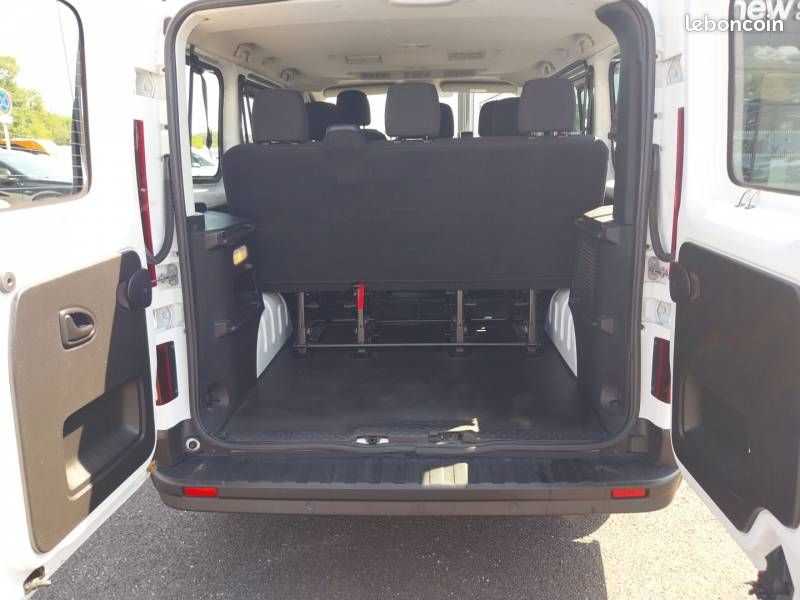 Renault Trafic COMBI L1 dCi 150 Energy S&S Zen (image 20)