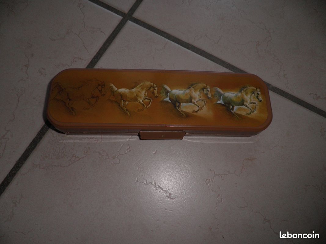 Plumier (image 1)