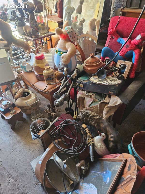 Cède une multitude d'objets (image 9)